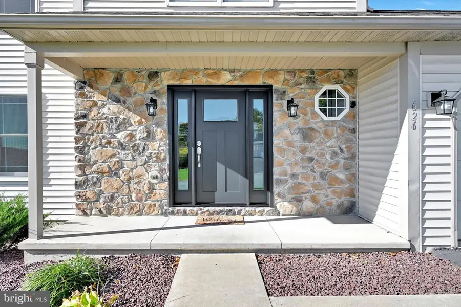 626 S Stoney Run Rd, Pottsville, PA 17901 - #3