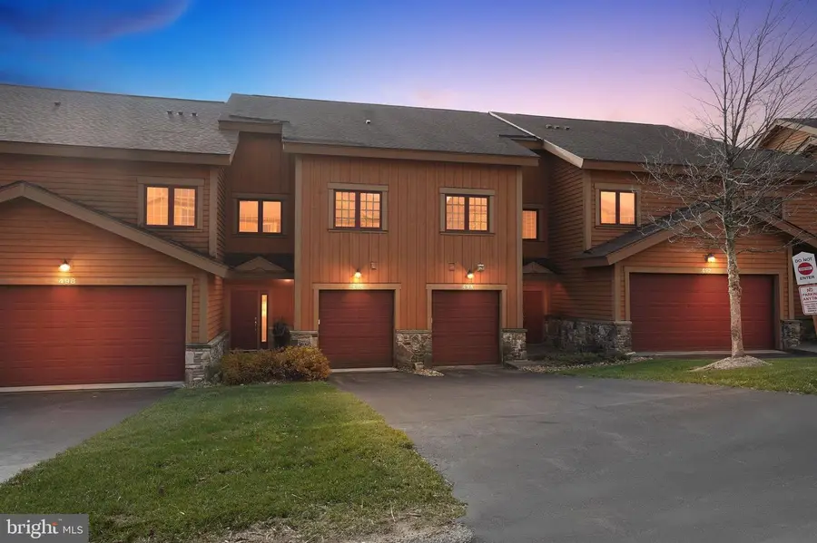 496 Southwind Cir, Middlecreek Township, PA 15622 - #2