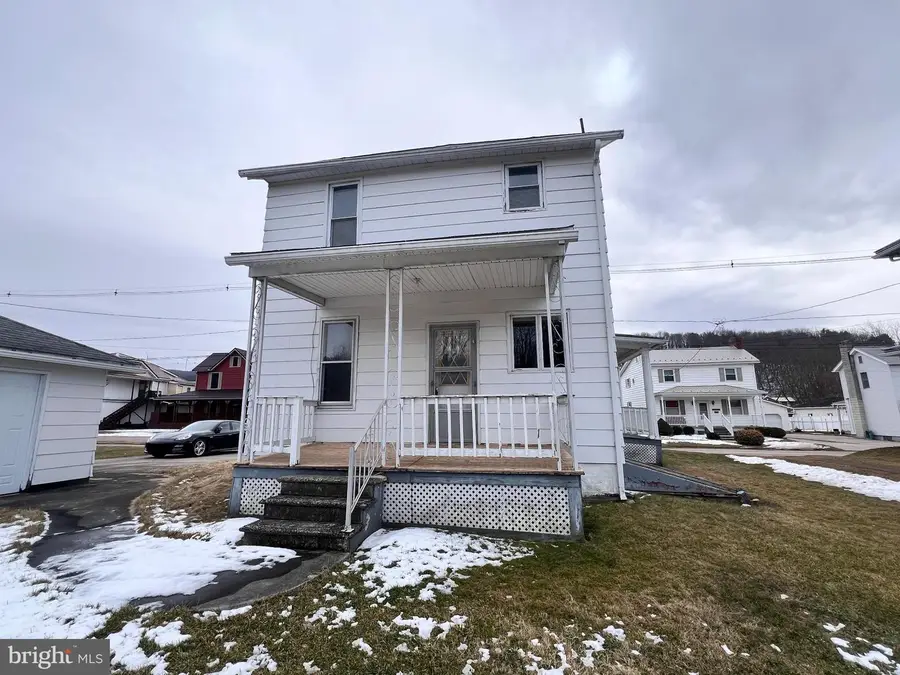 219 Large St, Meyersdale, PA 15552 - #3