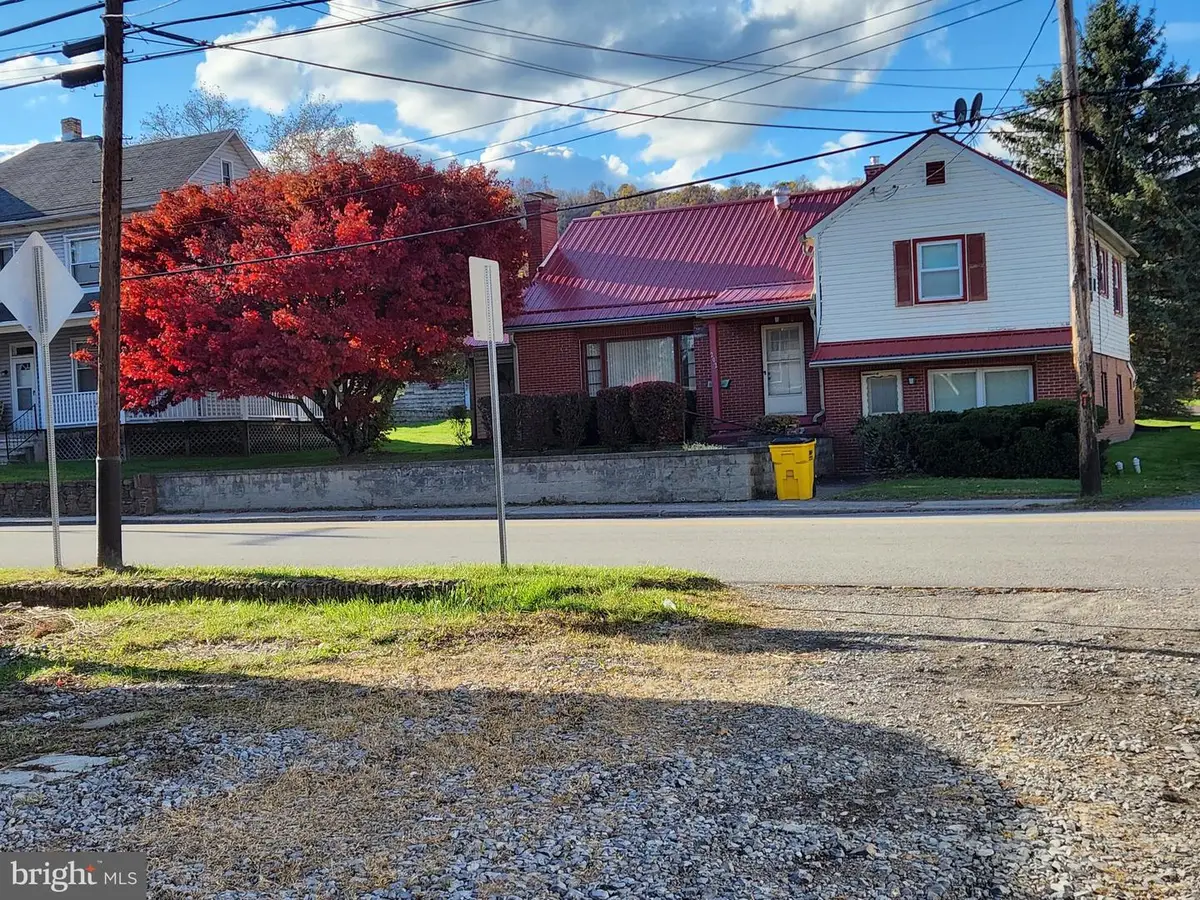 202 Main St S, Davidsville, PA 15928 - #1