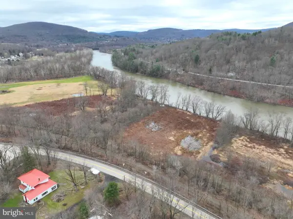 436 State Line Rd, SUSQUEHANNA, PA 18847