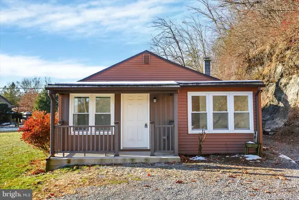 1667-1679 Route 204, SELINSGROVE, PA 17870