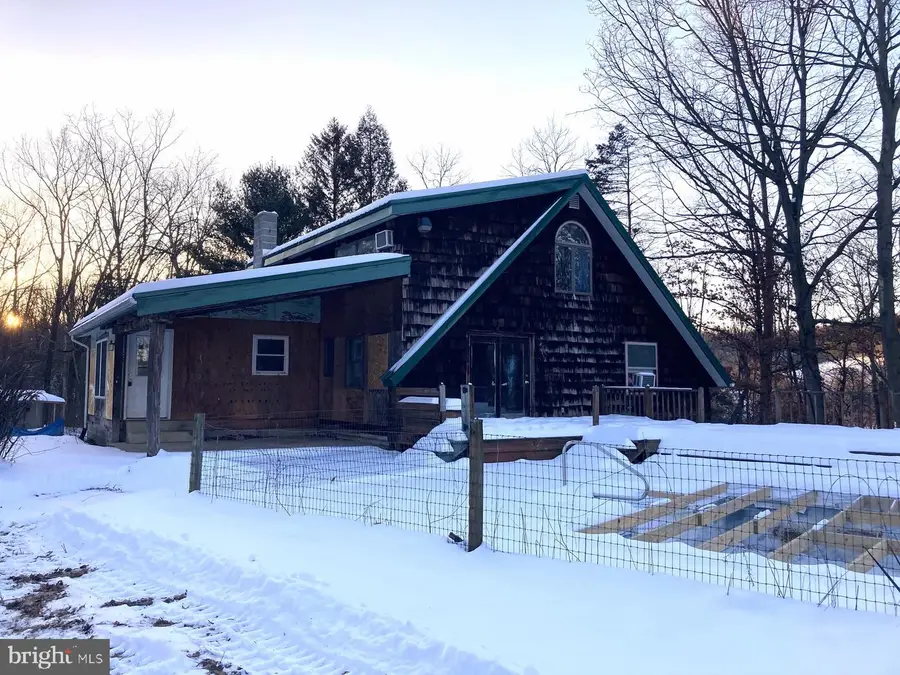 550 Greenhouse Rd, Middleburg, PA 17842 - #2