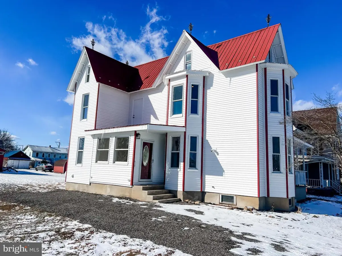 126 S Orange St, Beavertown, PA 17813 - #1