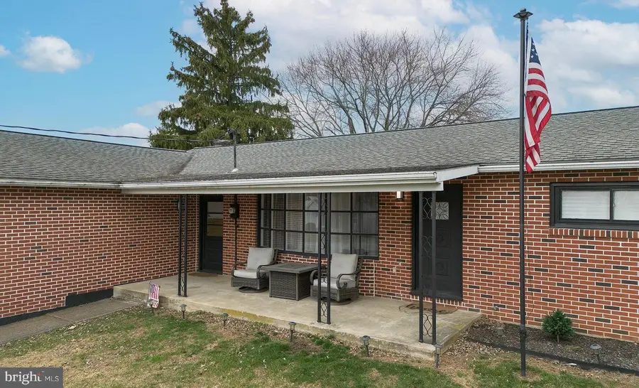 762 Sand Hill Rd, Selinsgrove, PA 17870 - #2