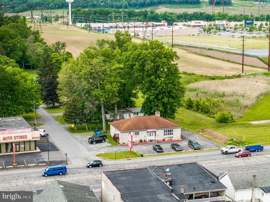 2103 N Susquehanna Trail, Selinsgrove, PA 17870 - #3