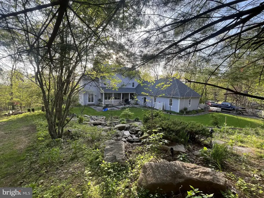 620 Stonebridge Dr, Selinsgrove, PA 17870 - #2