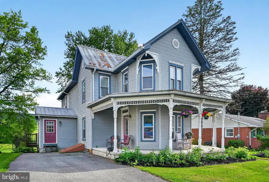 125 Snyder Ave, Beaver Springs, PA 17812 - #2
