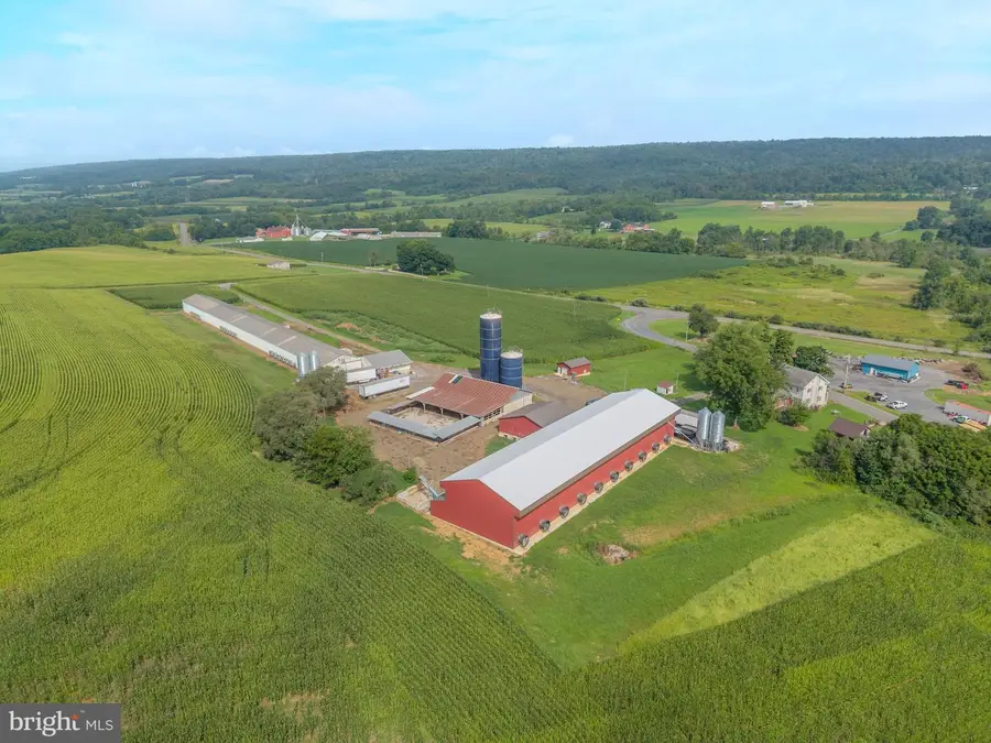 7439 County Line Rd, Winfield, PA 17889 - #2