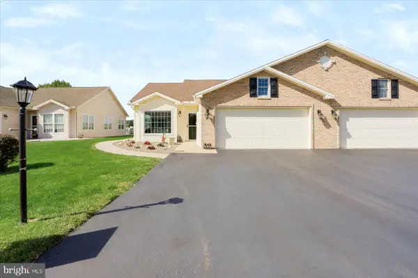 12 Grayson View Ct, SELINSGROVE, PA 17870