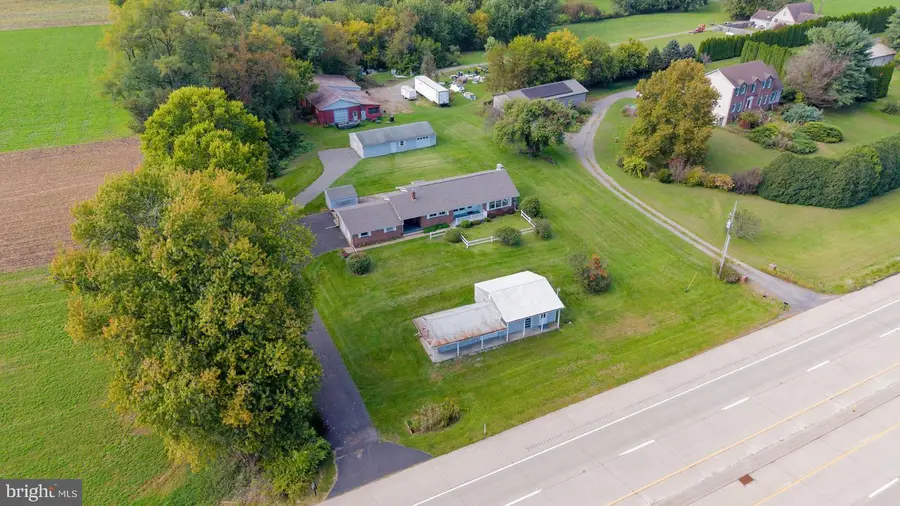 8842 S Susquehanna Trl, Port Trevorton, PA 17864 - #2