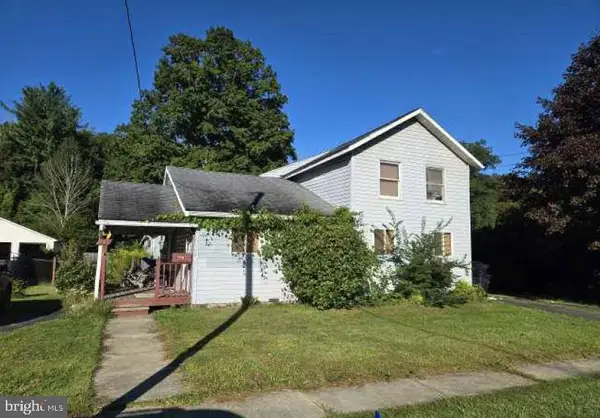 211 Williamson Rd N, BLOSSBURG, PA 16912