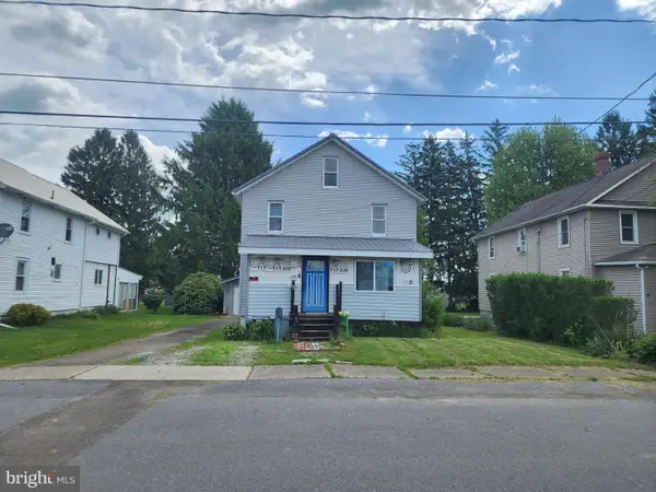 302 Proctor Ave, ELKLAND, PA 16920
