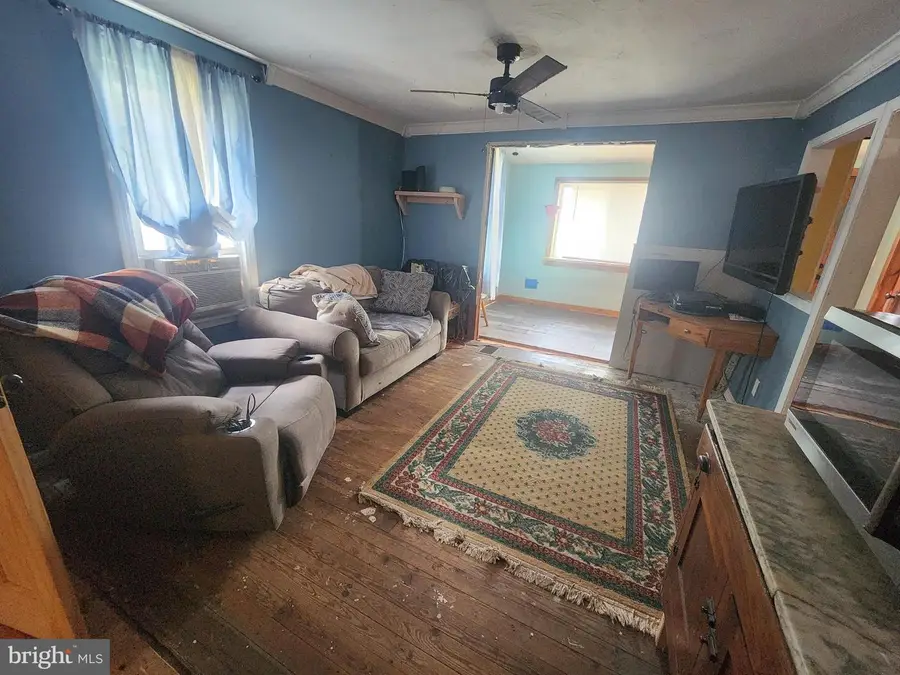 302 Proctor Ave, Elkland, PA 16920 - #3