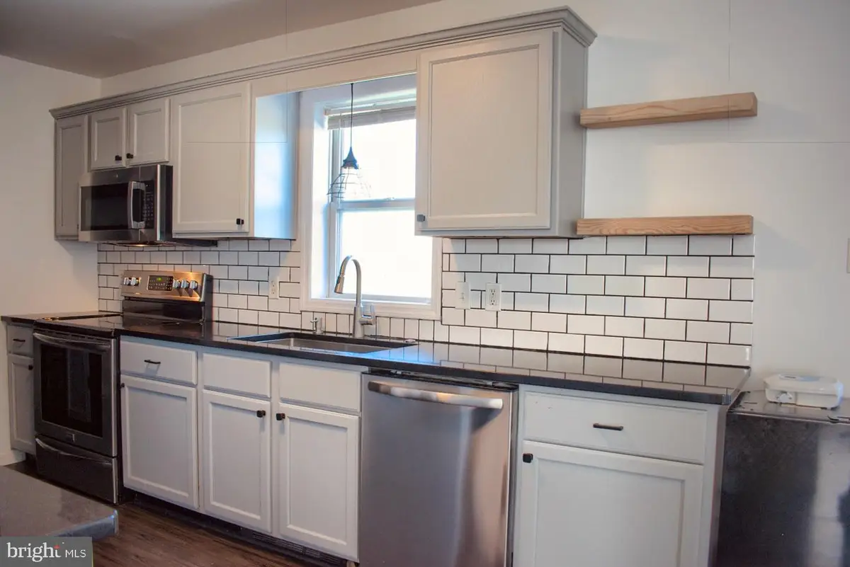 131 Meadow Green Dr, Mifflinburg, PA 17844 - Image #1