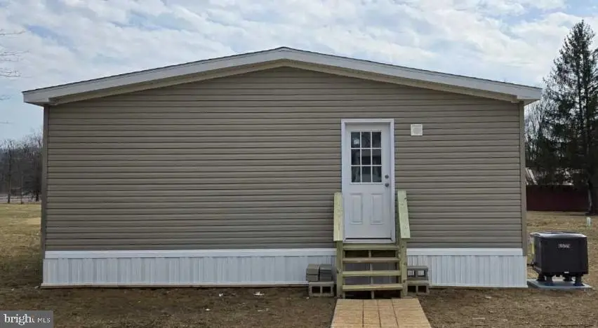 15 Ann St, Mifflinburg, PA 17844 - Image #2