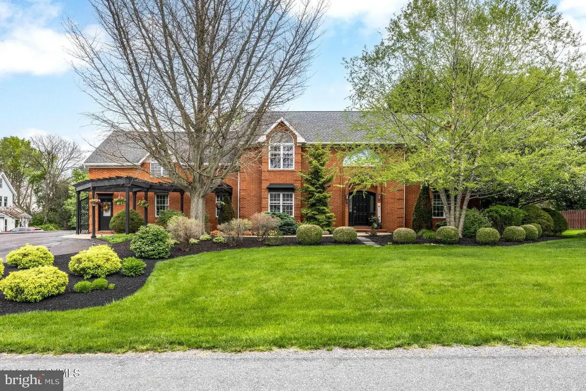 56 Edward Cir, Lewisburg, PA 17837 - #1