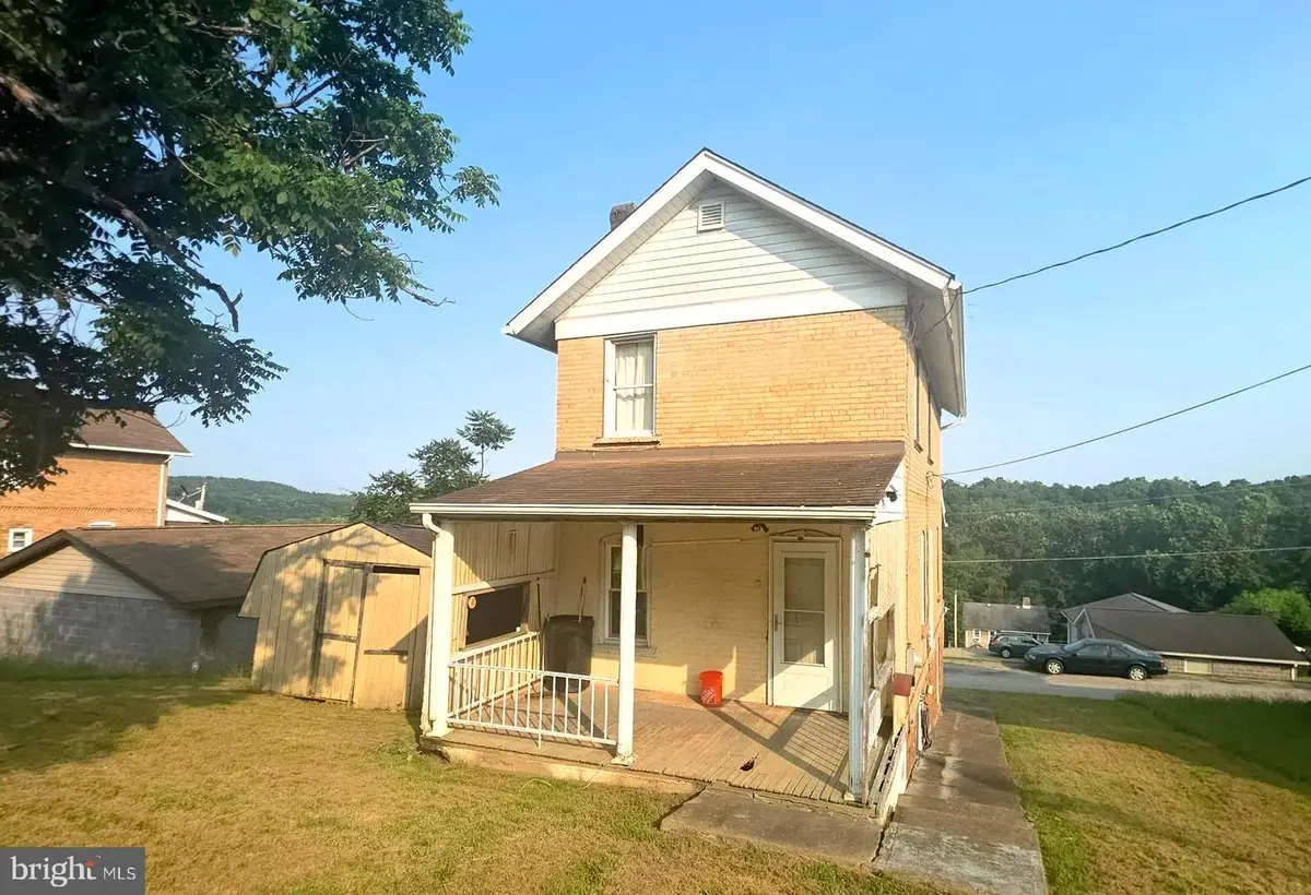 307 2nd St, Marianna, PA 15345 - #1