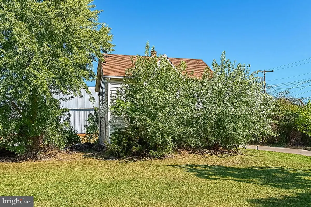 2713 Wilson St, Latrobe, PA 15650 - Image #1