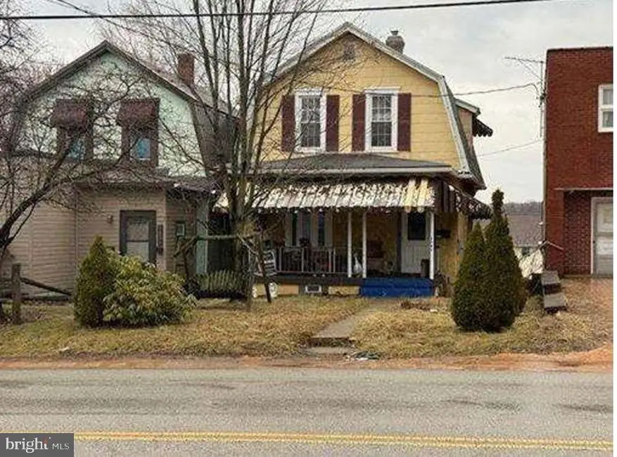 2204 Freeport Rd, New Kensington, PA 15068 - #1