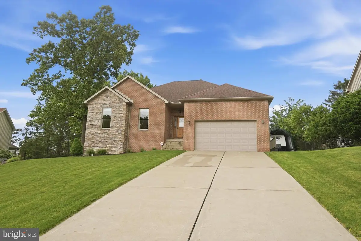 34 Harrington Way, Greensburg, PA 15601 - #1