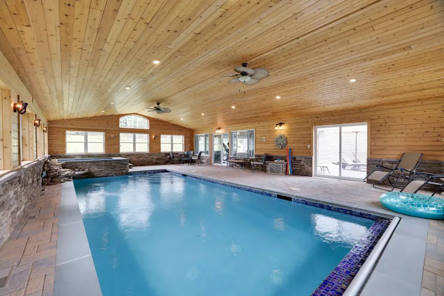 17 Cricket Hill Rd, Hawley, PA 18428 - #3