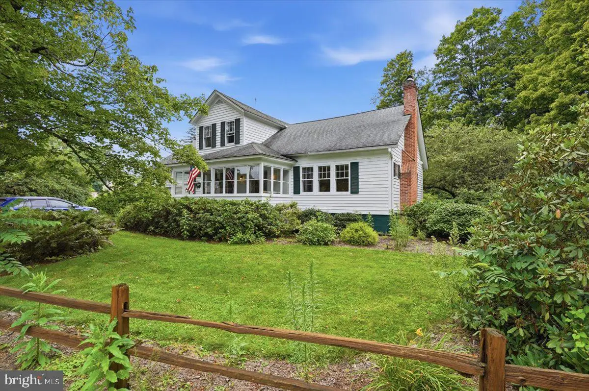 42 River Rd, Prompton, PA 18456 - #1