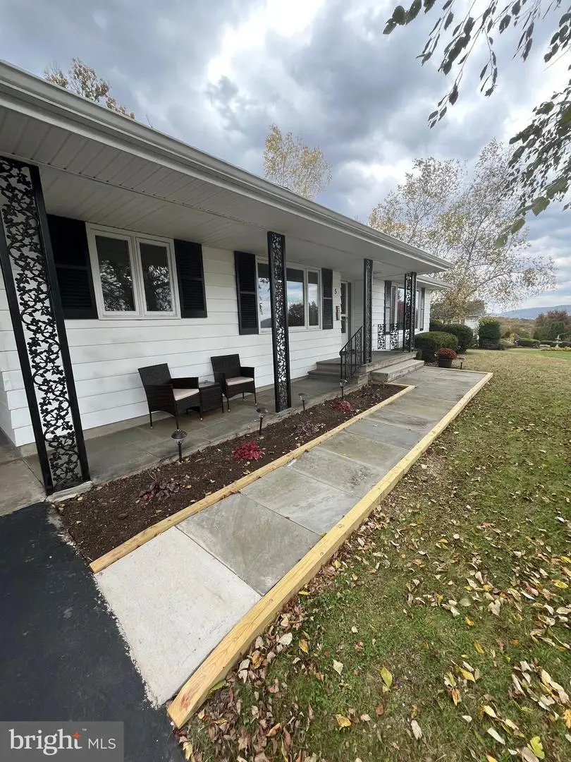 5 Fieldcrest Dr, Tunkhannock, PA 18657 - Image #3