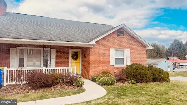 107 Church St, Seven Valleys, PA 17360 - Image #1