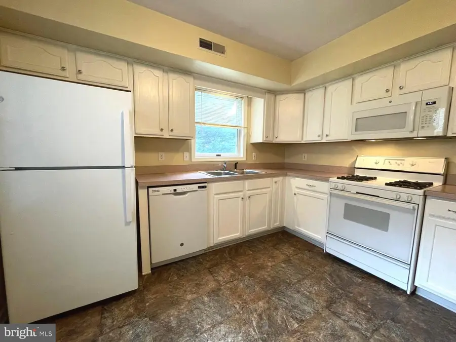 3568 Mimi Ct #3568, York, PA 17402 - Image #3