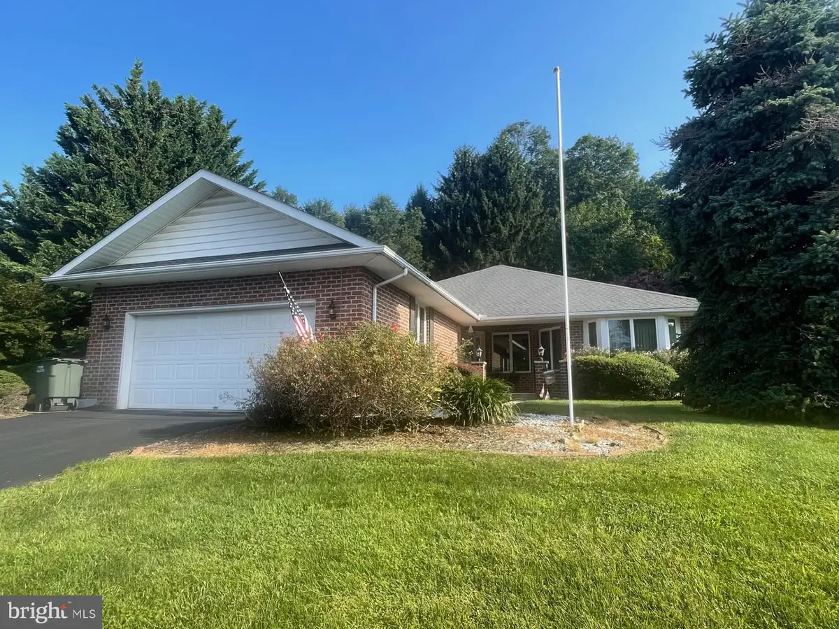 3631 Coventry Ct, York, PA 17406 - #1