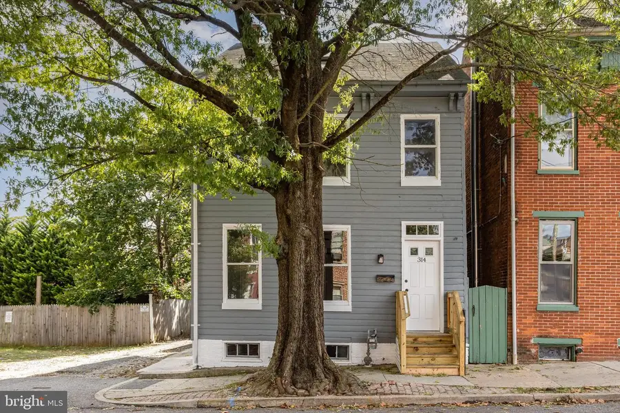 314 W King St, York, PA 17401 - Image #2