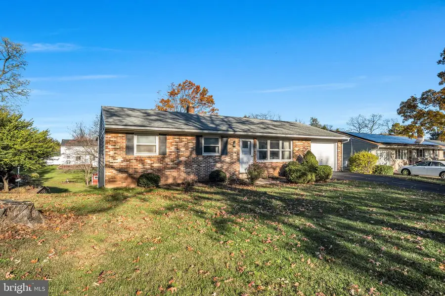 104 Sunrise Ave, New Cumberland, PA 17070 - Image #2