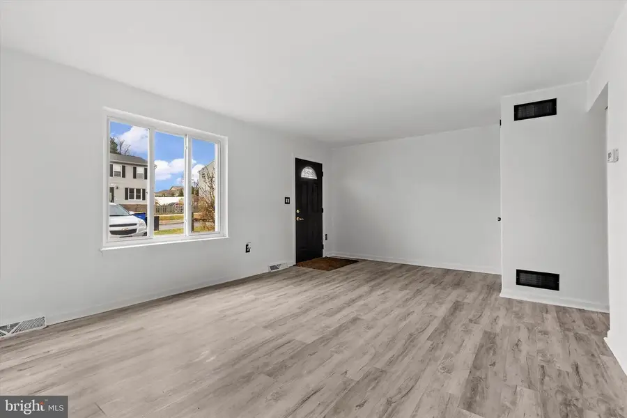 45 Red Barberry Dr, Etters, PA 17319 - Image #3