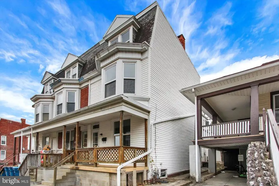 1206 W Poplar St, York, PA 17404 - Image #2