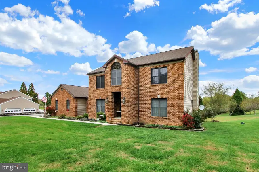 3744 Blue Hill Rd, Hanover, PA 17331 - Image #3