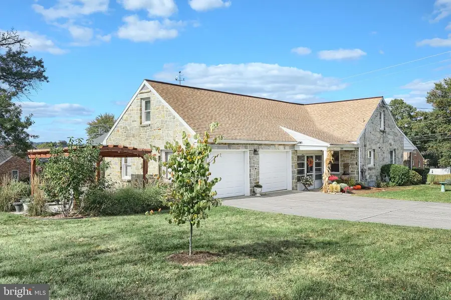 3300 Carlisle Rd, Dover, PA 17315 - Image #2