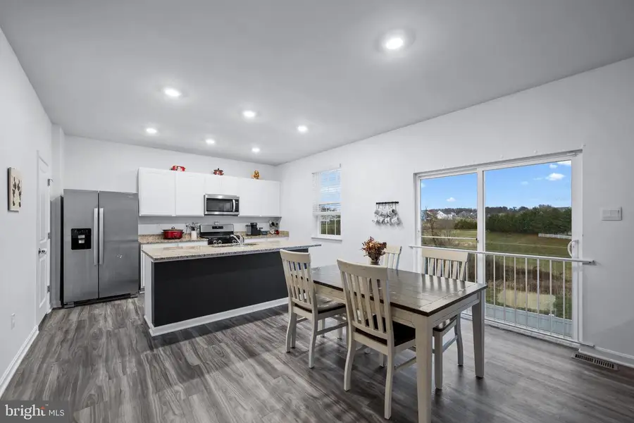 135 Knobby Hook Dr, Hanover, PA 17331 - #2