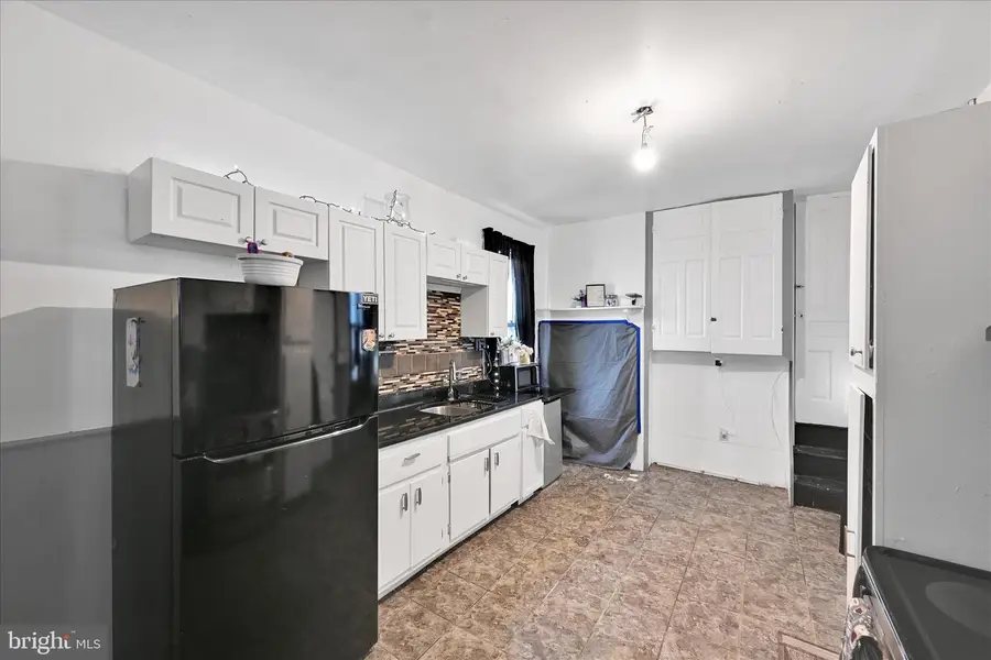 129 Roosevelt Ave, York, PA 17401 - Image #3