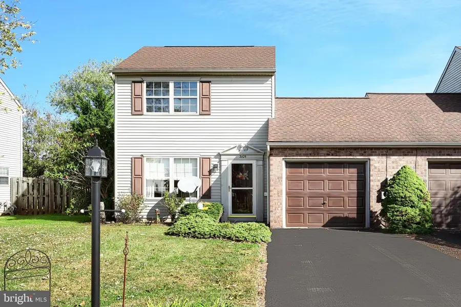 3105 Long Meadow #40a, Dover, PA 17315 - Image #3