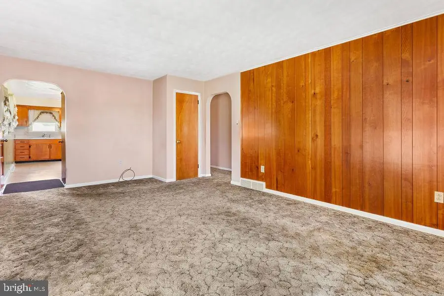 39 Biesecker Rd, York, PA 17408 - Image #3