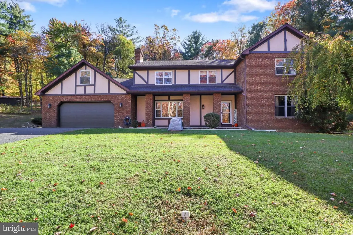 165 Chain Saw Rd, Dillsburg, PA 17019 - Image #1