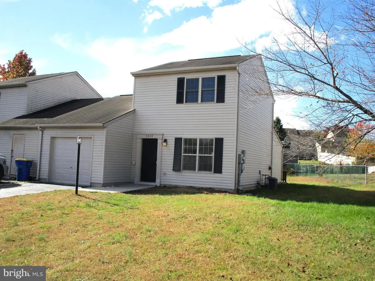 3044 Spectrum Rd, Dover, PA 17315 - Image #1