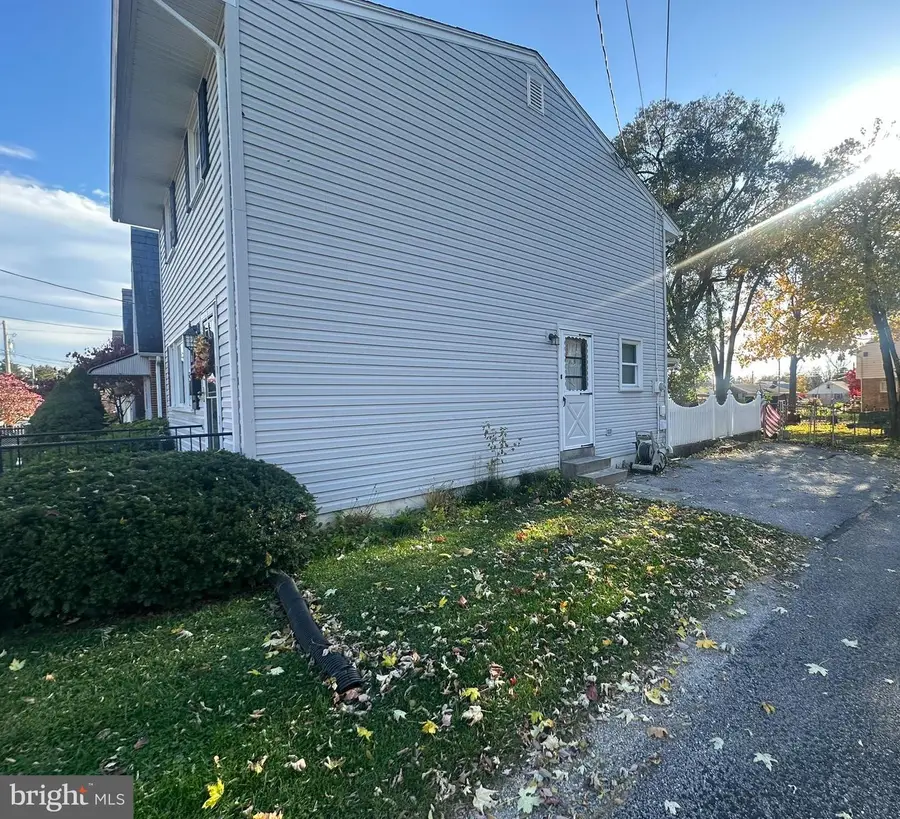 329 2nd Ave, Hanover, PA 17331 - Image #2