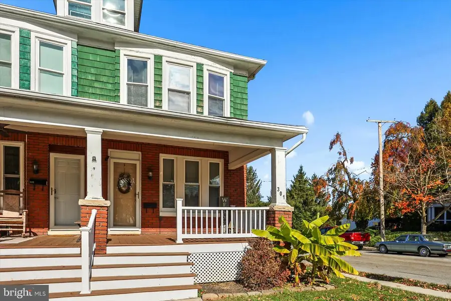 301 4th St, Hanover, PA 17331 - Image #3