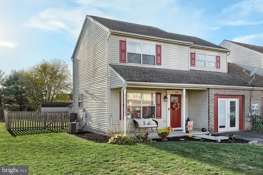 3134 Long Meadow Dr, Dover, PA 17315 - Image #3