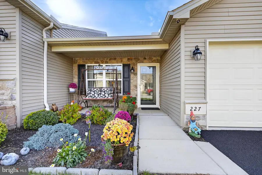 227 Jutland Way, Red Lion, PA 17356 - Image #2