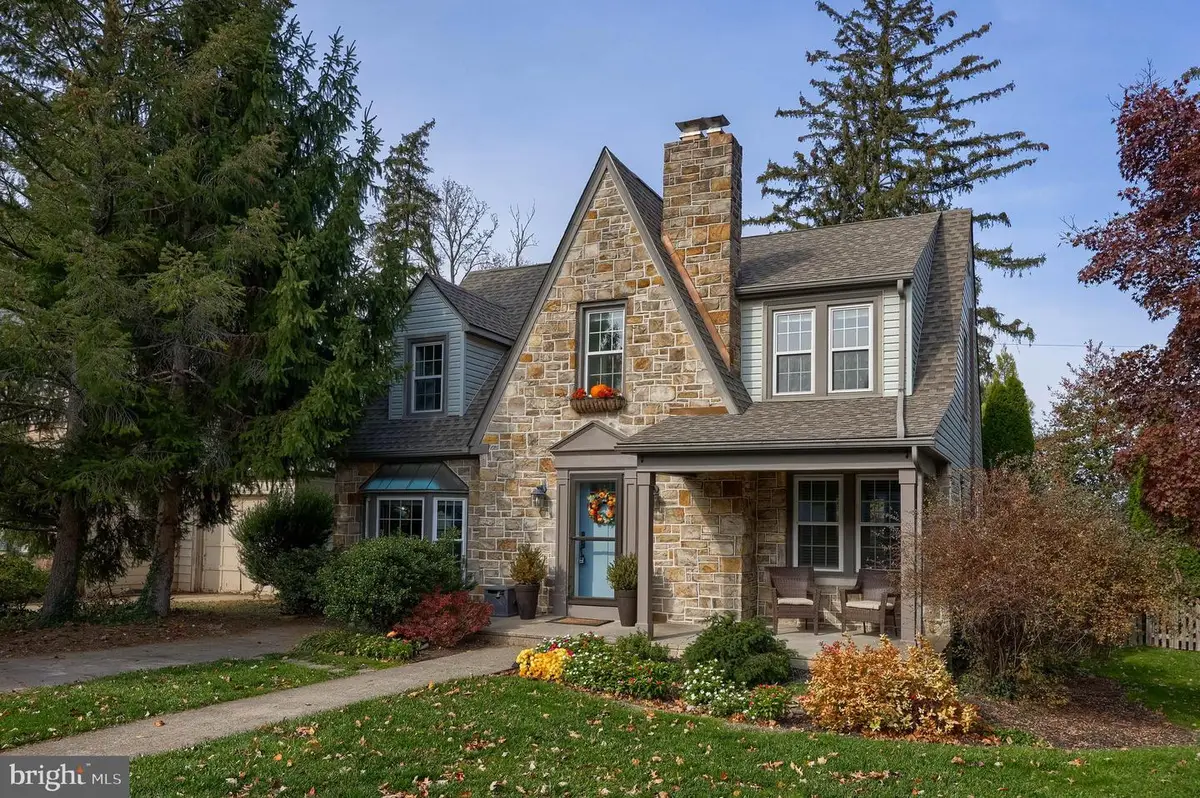 343 Old Garden Ln, York, PA 17403 - Image #1