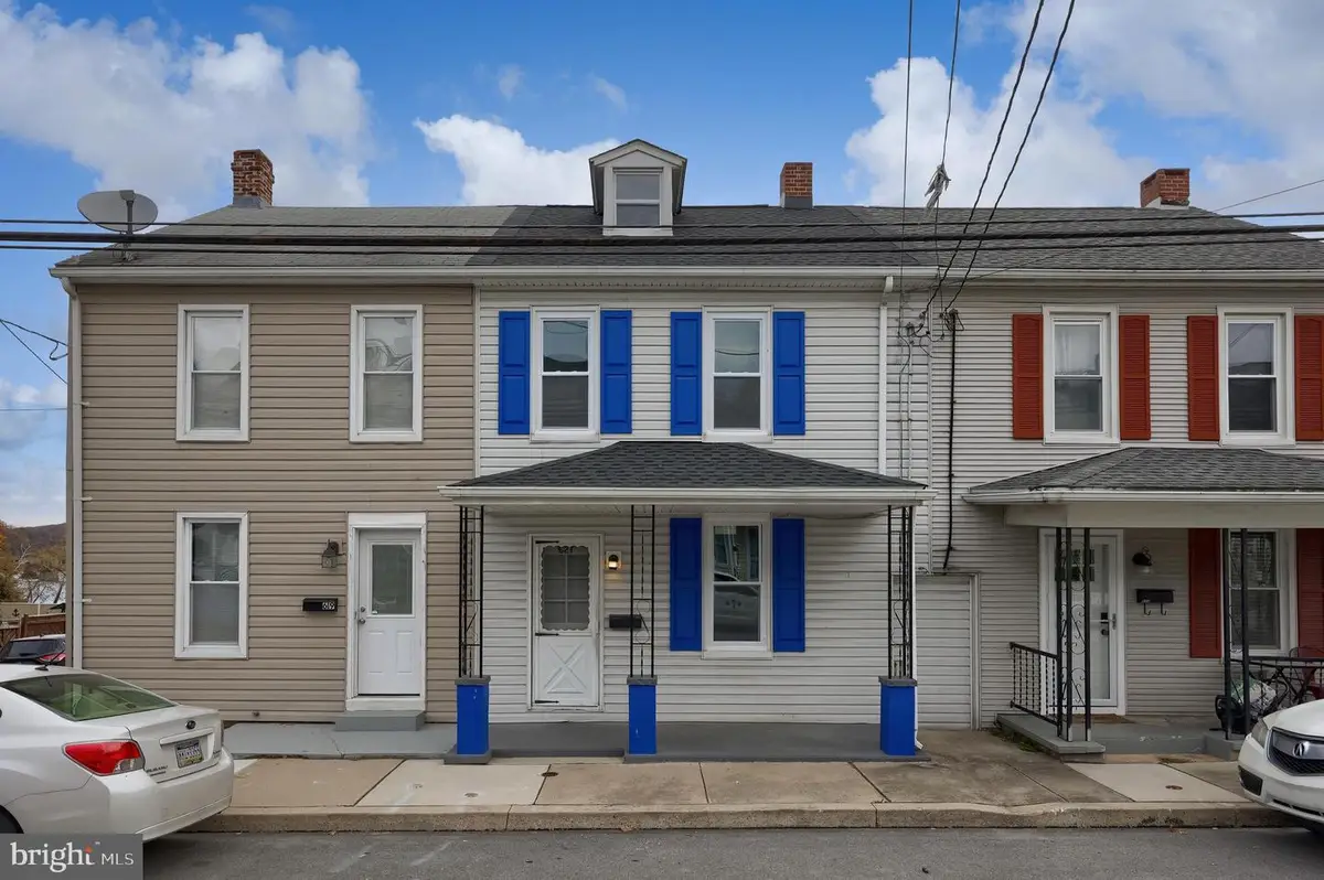 621 S Front St, Wrightsville, PA 17368 - Image #1