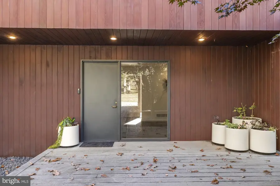 160 Myers Rd, East Berlin, PA 17316 - Image #2